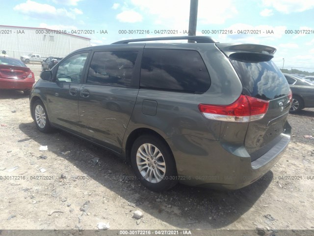 Photo 2 VIN: 5TDYK3DCXES504286 - TOYOTA SIENNA 