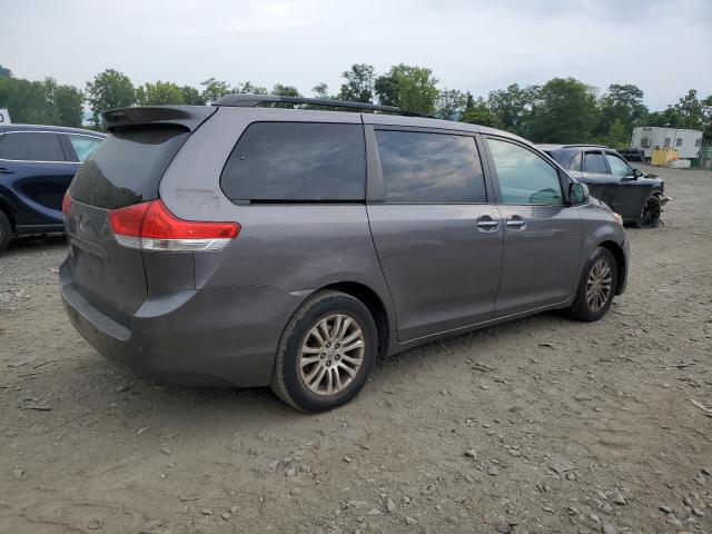 Photo 2 VIN: 5TDYK3DCXES508676 - TOYOTA SIENNA XLE 