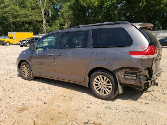 Photo 1 VIN: 5TDYK3DCXES516566 - TOYOTA SIENNA XLE 