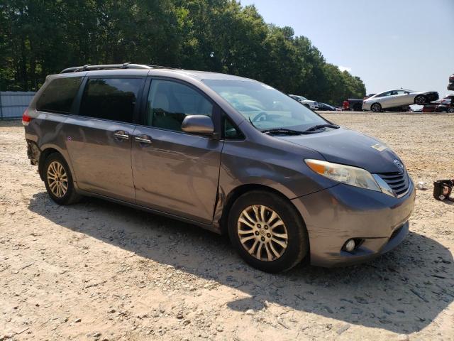 Photo 3 VIN: 5TDYK3DCXES516566 - TOYOTA SIENNA XLE 