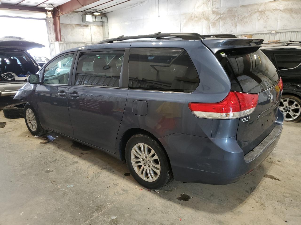 Photo 1 VIN: 5TDYK3DCXES521394 - TOYOTA SIENNA 