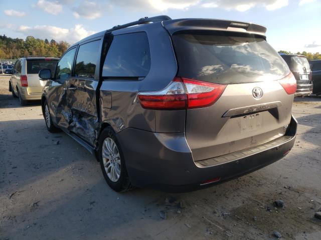 Photo 2 VIN: 5TDYK3DCXFS537354 - TOYOTA SIENNA XLE 