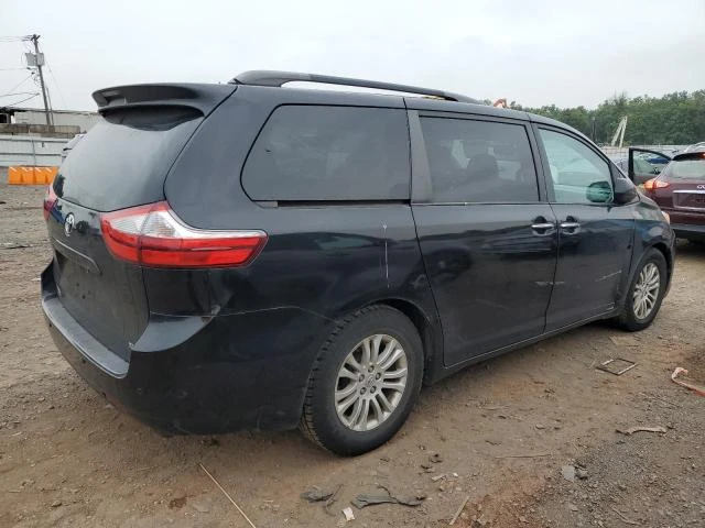 Photo 2 VIN: 5TDYK3DCXFS558821 - TOYOTA SIENNA XLE 