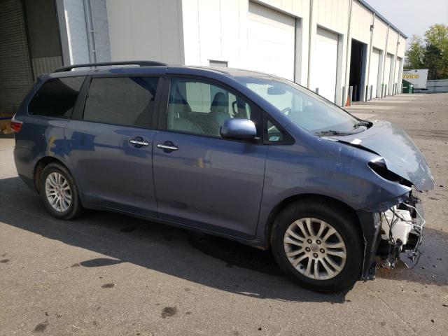 Photo 3 VIN: 5TDYK3DCXFS597747 - TOYOTA SIENNA XLE 