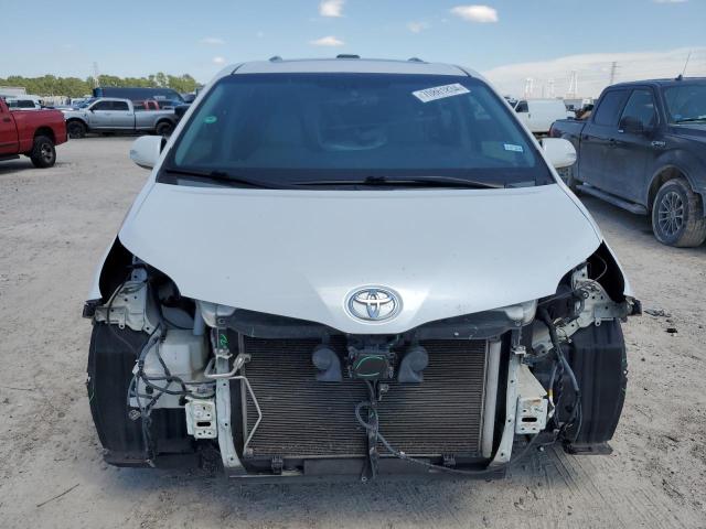 Photo 4 VIN: 5TDYK3DCXFS619214 - TOYOTA SIENNA XLE 