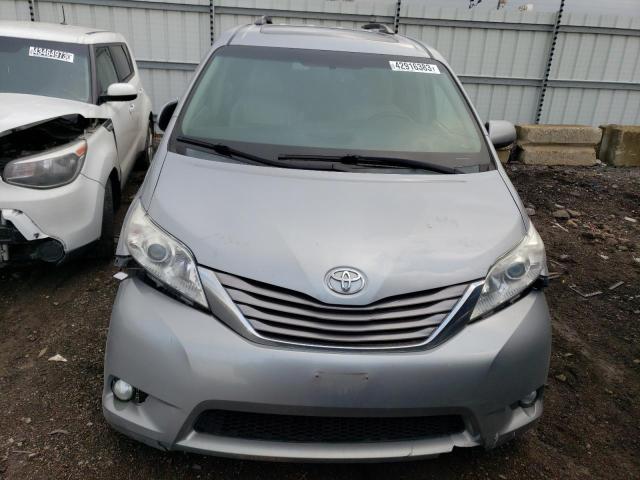 Photo 4 VIN: 5TDYK3DCXFS622808 - TOYOTA SIENNA XLE 