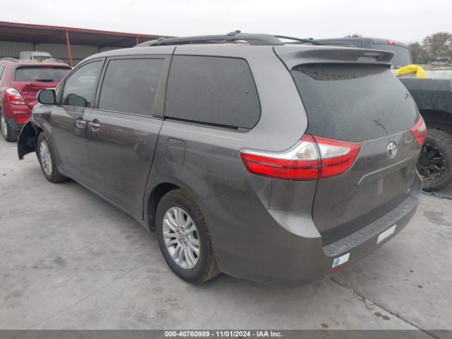 Photo 2 VIN: 5TDYK3DCXFS636479 - TOYOTA SIENNA 