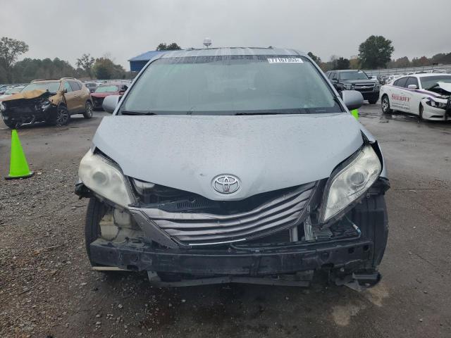 Photo 4 VIN: 5TDYK3DCXFS641763 - TOYOTA SIENNA XLE 