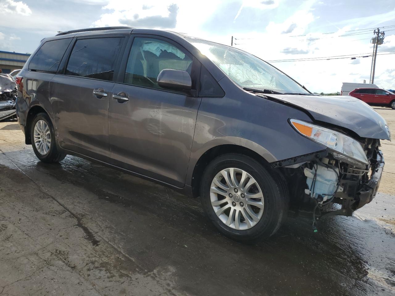 Photo 3 VIN: 5TDYK3DCXFS670681 - TOYOTA SIENNA 