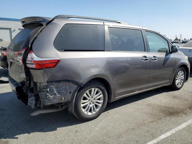 Photo 2 VIN: 5TDYK3DCXFS673337 - TOYOTA SIENNA XLE 