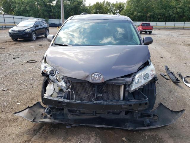 Photo 4 VIN: 5TDYK3DCXGS705057 - TOYOTA SIENNA XLE 