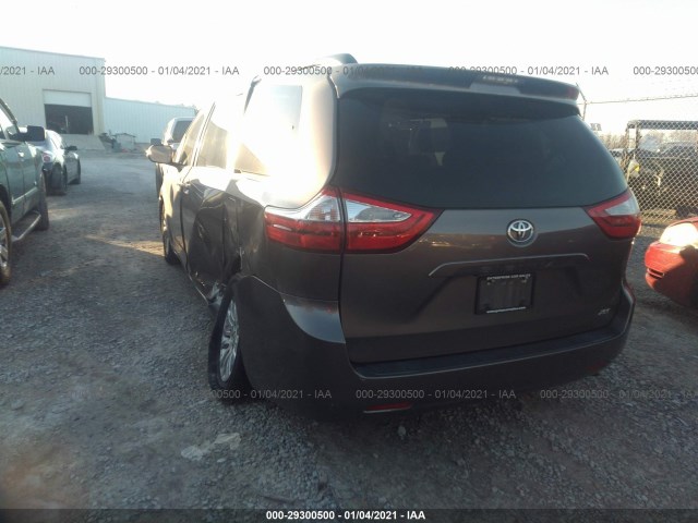 Photo 2 VIN: 5TDYK3DCXGS708900 - TOYOTA SIENNA 