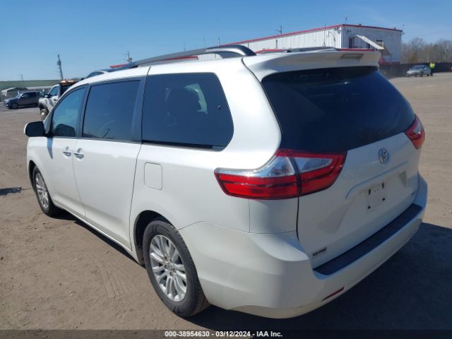 Photo 2 VIN: 5TDYK3DCXGS719461 - TOYOTA SIENNA 