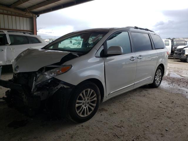 Photo 1 VIN: 5TDYK3DCXGS733957 - TOYOTA SIENNA XLE 