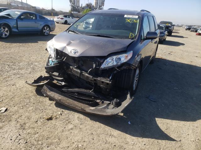 Photo 1 VIN: 5TDYK3DCXGS735630 - TOYOTA SIENNA XLE 