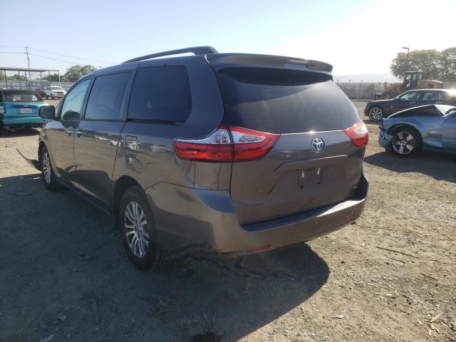 Photo 2 VIN: 5TDYK3DCXGS735630 - TOYOTA SIENNA XLE 