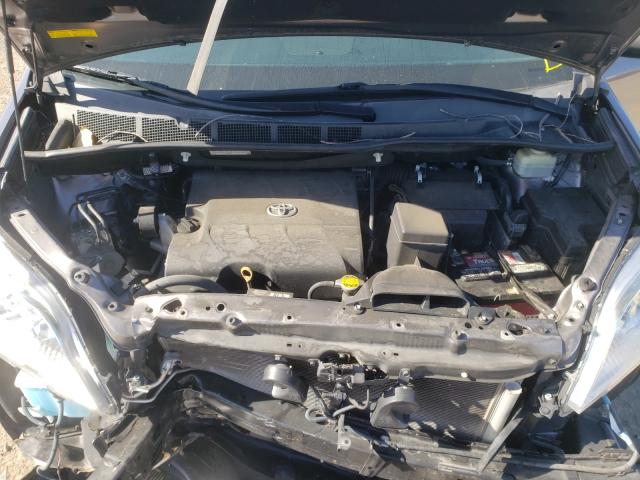 Photo 6 VIN: 5TDYK3DCXGS735630 - TOYOTA SIENNA XLE 