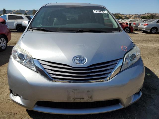 Photo 4 VIN: 5TDYK3DCXGS736020 - TOYOTA SIENNA XLE 