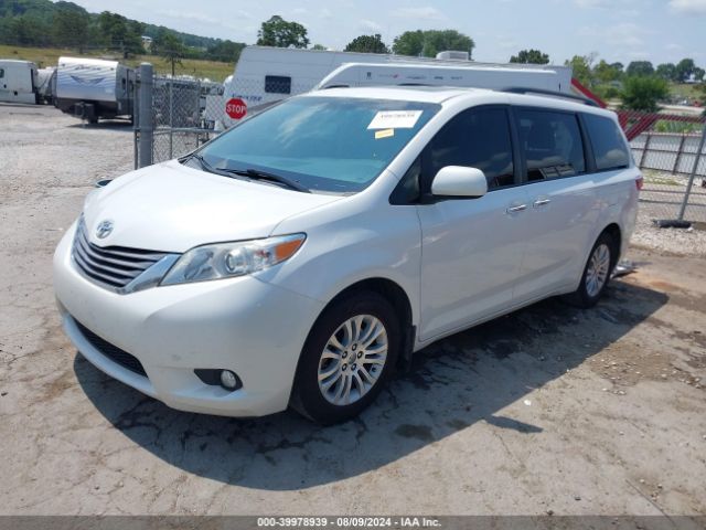 Photo 1 VIN: 5TDYK3DCXGS743873 - TOYOTA SIENNA 