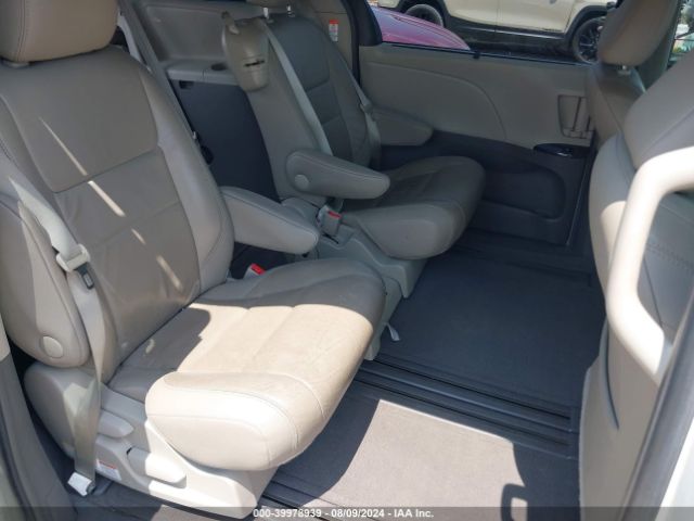 Photo 7 VIN: 5TDYK3DCXGS743873 - TOYOTA SIENNA 