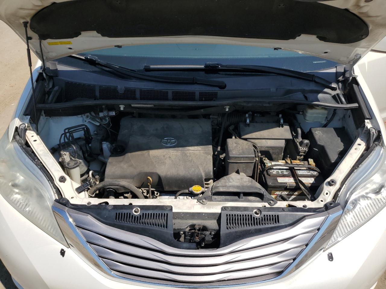 Photo 11 VIN: 5TDYK3DCXGS756090 - TOYOTA SIENNA XLE 