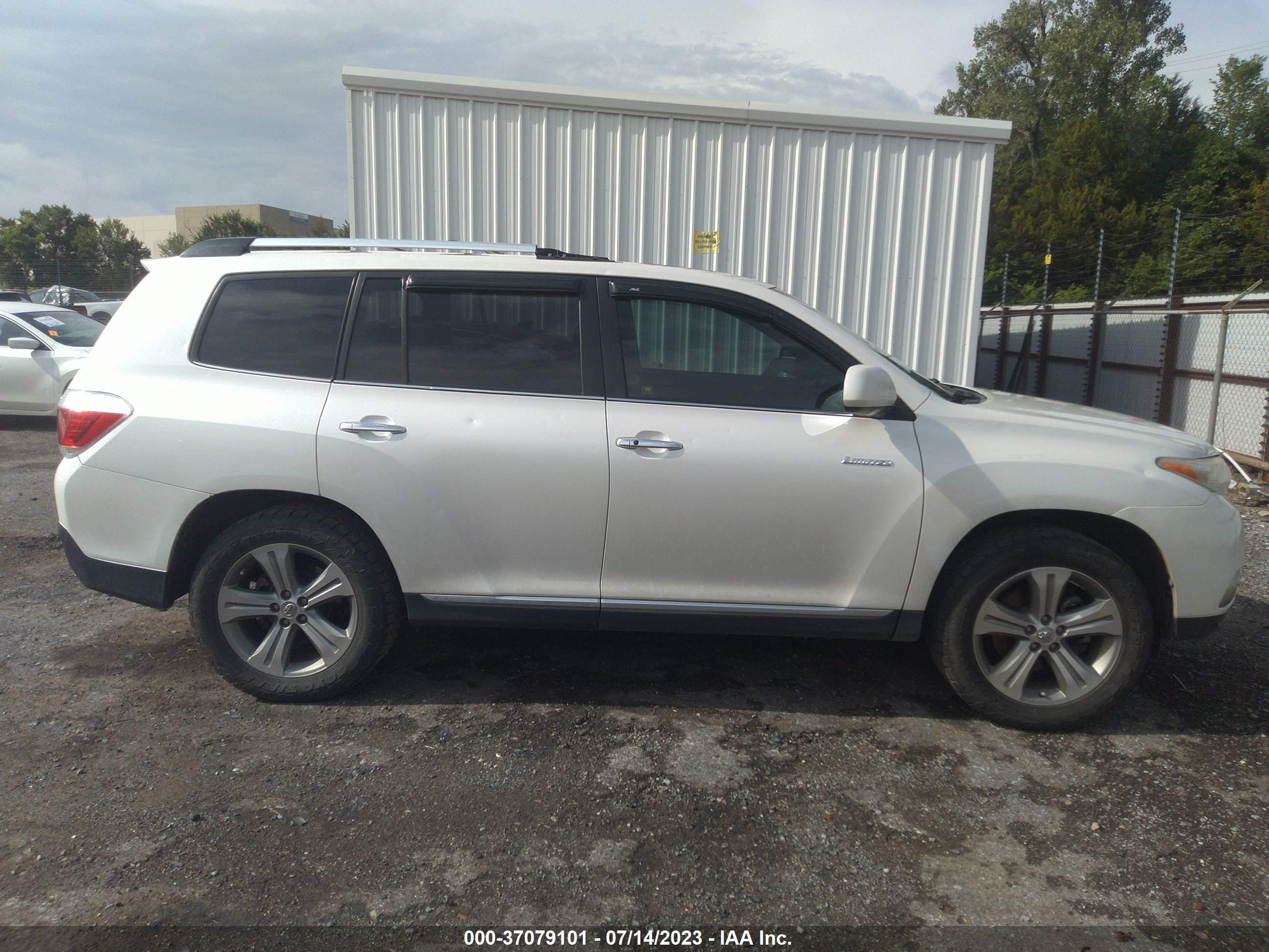 Photo 12 VIN: 5TDYK3EH2DS130524 - TOYOTA HIGHLANDER 