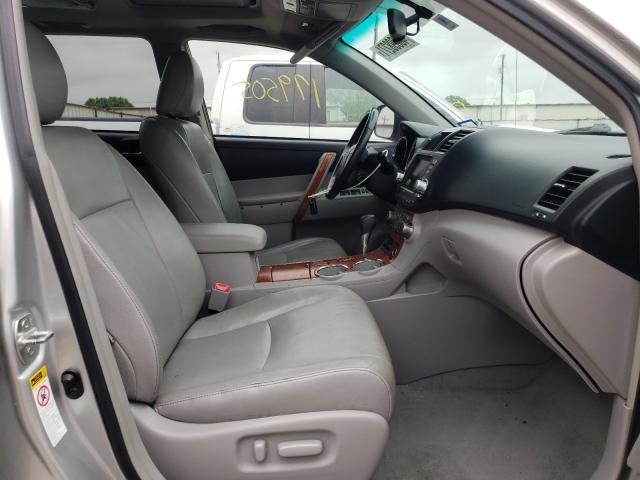 Photo 4 VIN: 5TDYK3EH3AS001493 - TOYOTA HIGHLANDER 