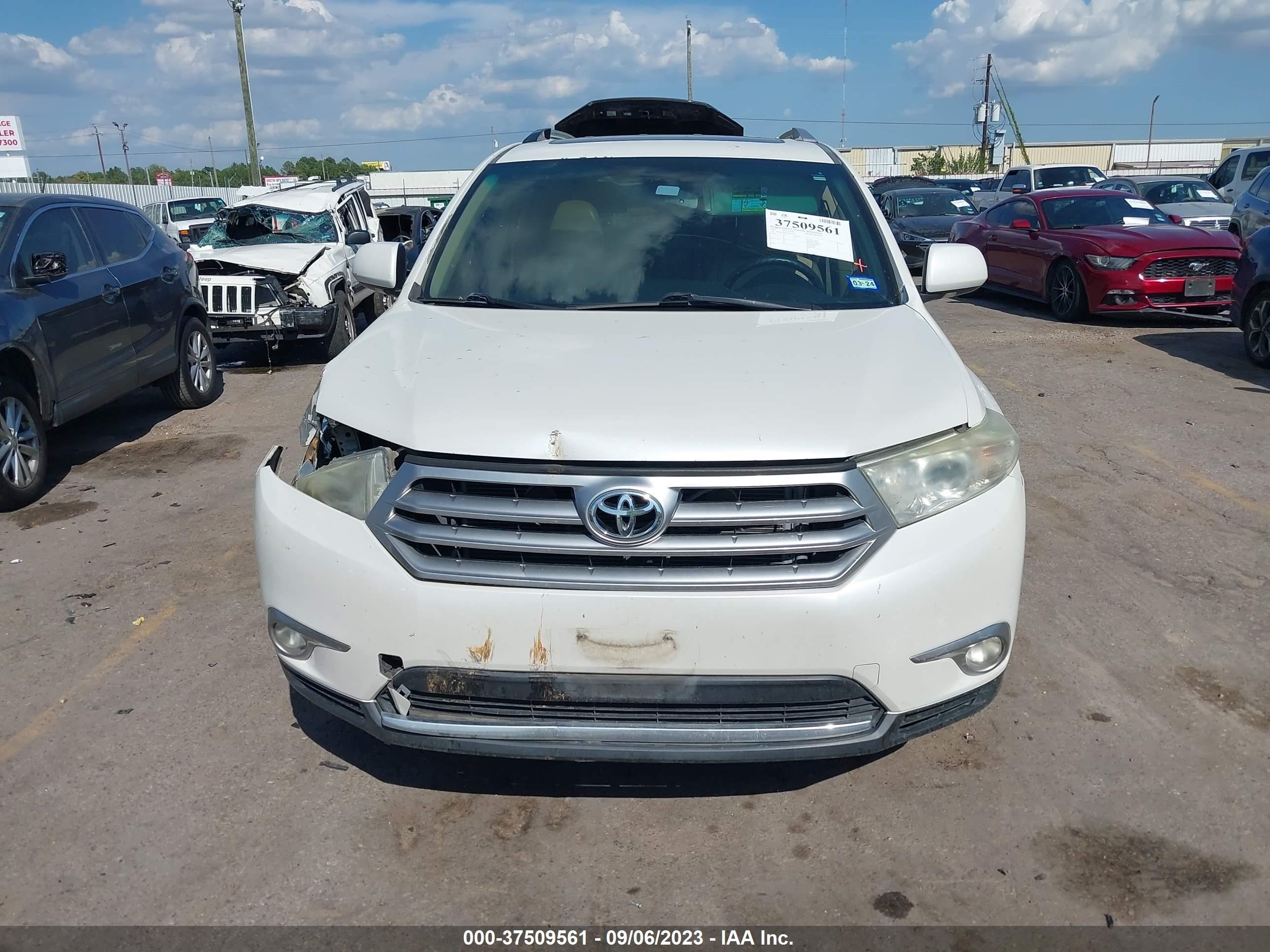 Photo 11 VIN: 5TDYK3EH3DS092494 - TOYOTA HIGHLANDER 