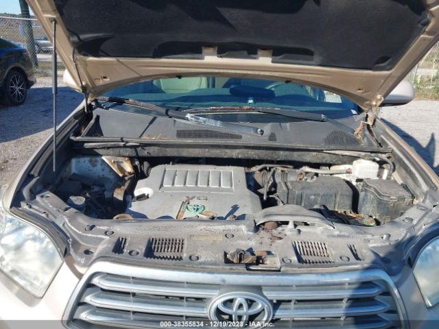 Photo 9 VIN: 5TDYK3EH9AS003748 - TOYOTA HIGHLANDER 