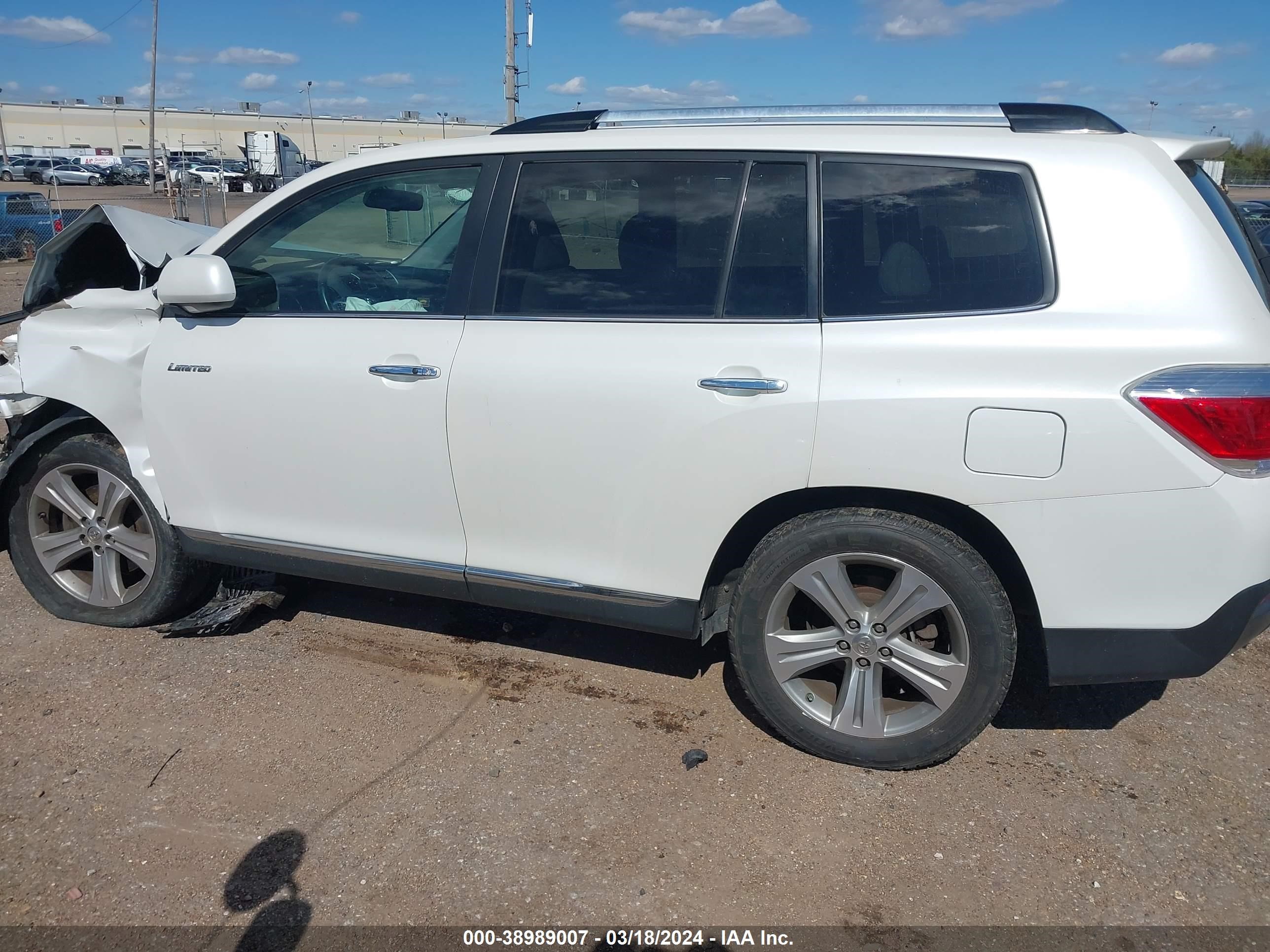 Photo 12 VIN: 5TDYK3EHXCS061483 - TOYOTA HIGHLANDER 