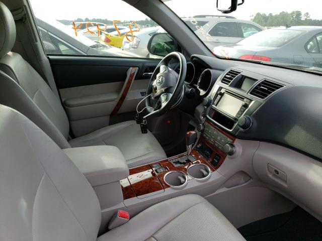 Photo 4 VIN: 5TDYK3EHXDS123577 - TOYOTA HIGHLANDER 