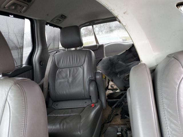 Photo 9 VIN: 5TDYK4CC0AS338250 - TOYOTA SIENNA XLE 