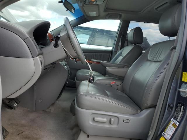 Photo 6 VIN: 5TDYK4CC1AS302308 - TOYOTA SIENNA XLE 