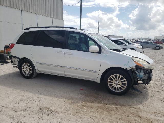 Photo 3 VIN: 5TDYK4CC1AS306326 - TOYOTA SIENNA XLE 