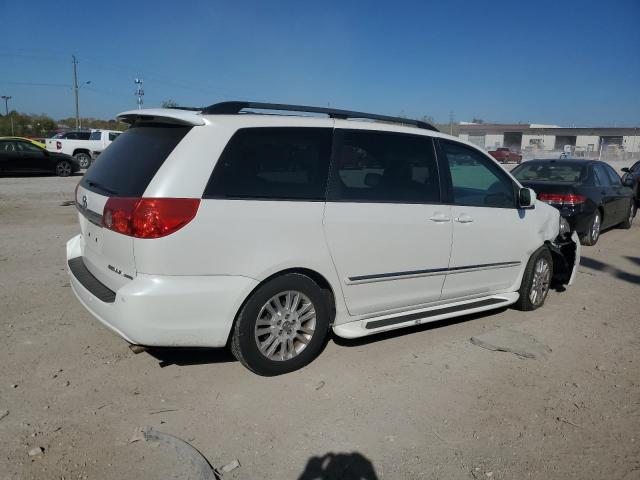 Photo 2 VIN: 5TDYK4CC1AS310537 - TOYOTA SIENNA XLE 