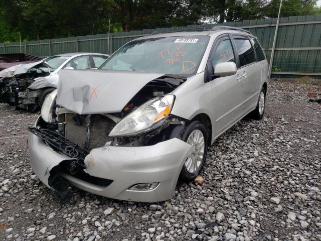 Photo 1 VIN: 5TDYK4CC1AS311221 - TOYOTA SIENNA XLE 