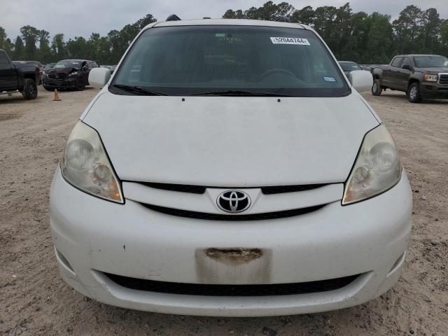 Photo 4 VIN: 5TDYK4CC1AS324423 - TOYOTA SIENNA XLE 