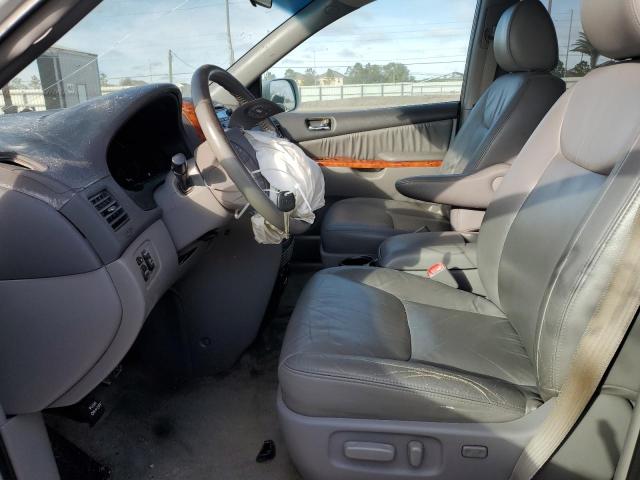 Photo 6 VIN: 5TDYK4CC1AS326396 - TOYOTA SIENNA XLE 