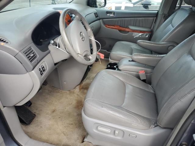 Photo 6 VIN: 5TDYK4CC1AS328875 - TOYOTA SIENNA XLE 