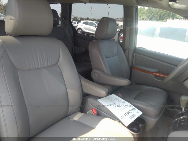 Photo 4 VIN: 5TDYK4CC1AS330576 - TOYOTA SIENNA 