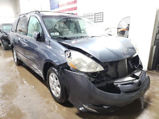 Photo 0 VIN: 5TDYK4CC2AS294008 - TOYOTA SIENNA XLE 