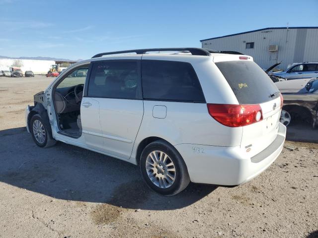 Photo 1 VIN: 5TDYK4CC2AS301068 - TOYOTA SIENNA XLE 