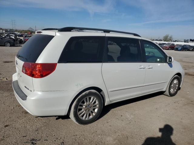 Photo 2 VIN: 5TDYK4CC2AS301068 - TOYOTA SIENNA XLE 