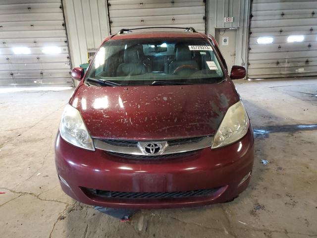 Photo 4 VIN: 5TDYK4CC2AS302396 - TOYOTA SIENNA XLE 