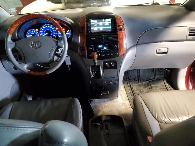 Photo 7 VIN: 5TDYK4CC2AS302396 - TOYOTA SIENNA XLE 