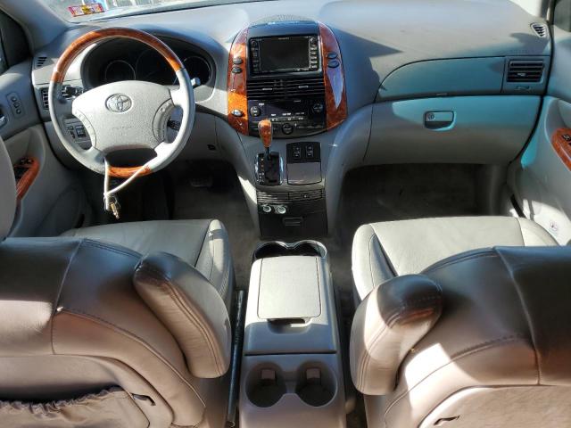 Photo 7 VIN: 5TDYK4CC2AS308974 - TOYOTA SIENNA XLE 