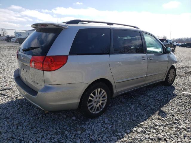 Photo 2 VIN: 5TDYK4CC2AS310899 - TOYOTA SIENNA XLE 