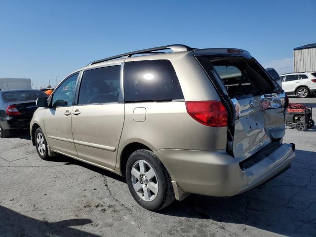 Photo 2 VIN: 5TDYK4CC2AS313804 - TOYOTA SIENNA XLE 