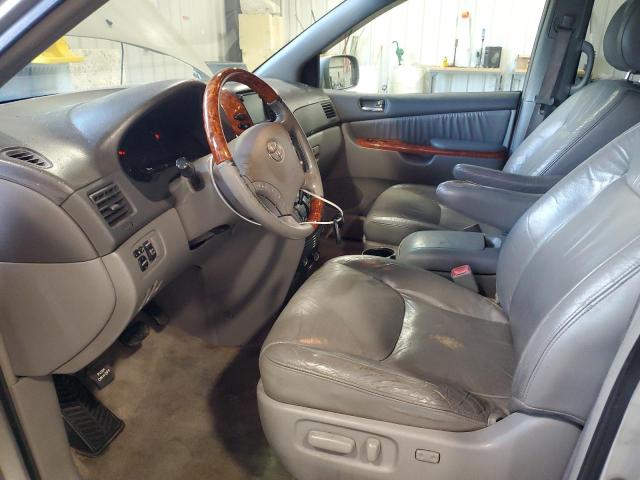 Photo 6 VIN: 5TDYK4CC3AS295541 - TOYOTA SIENNA XLE 