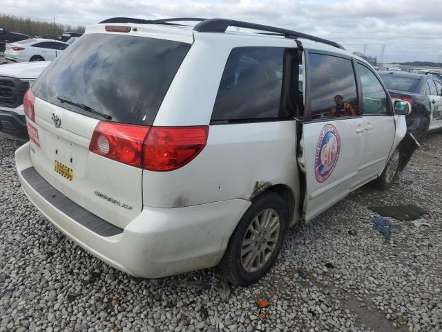 Photo 2 VIN: 5TDYK4CC3AS303315 - TOYOTA SIENNA XLE 